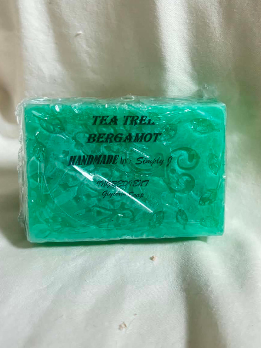 Loofah Glycerin Soap - Tea Tree / Bergamot