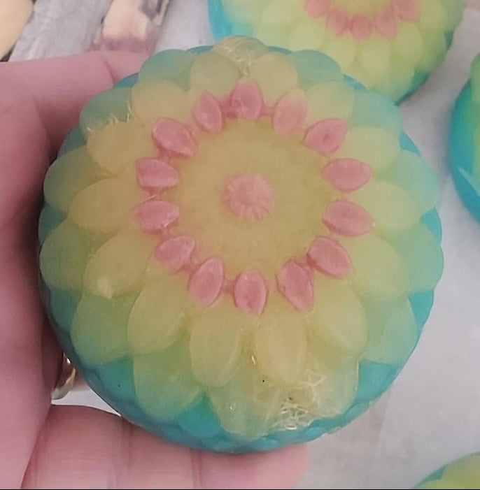 Loofah Glycerin Soap - Lavender Vanilla